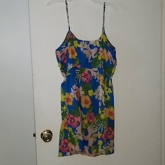 Floral top - Picture 3 of 4